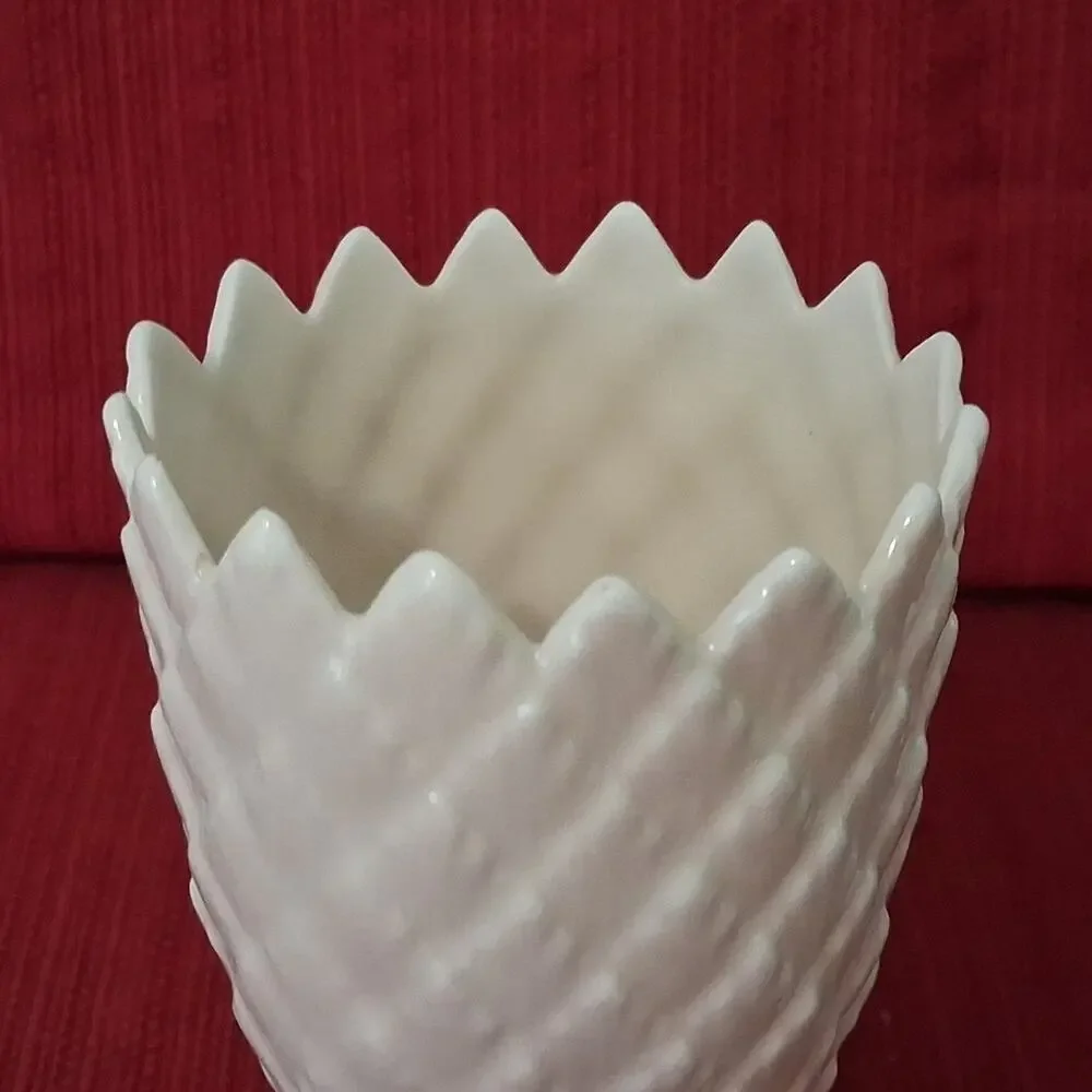 Vintage Belleek 6